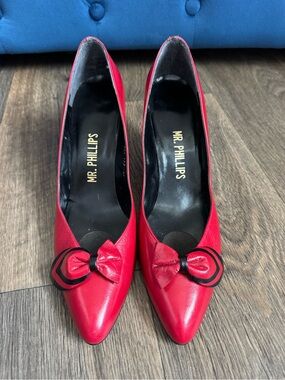 Vintage Mr. Phillips Red & Black Leather Bow Stiletto Pumps Pointed Toe 10